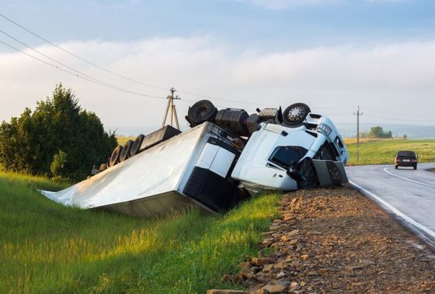 The Federal Violations Behind Most Phoenix Truck Accidents