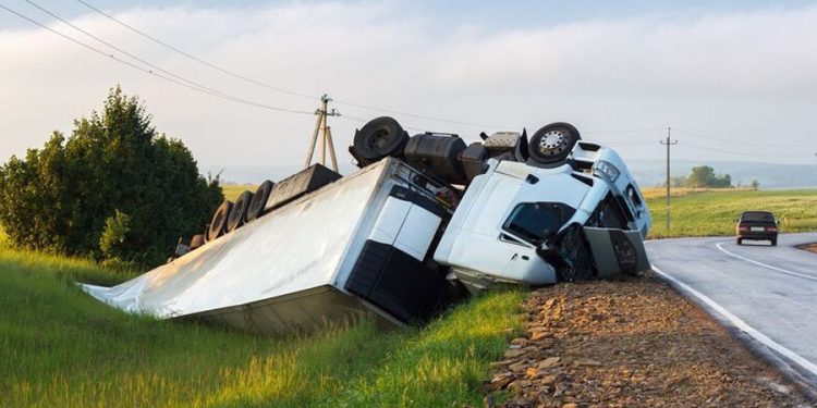 The Federal Violations Behind Most Phoenix Truck Accidents